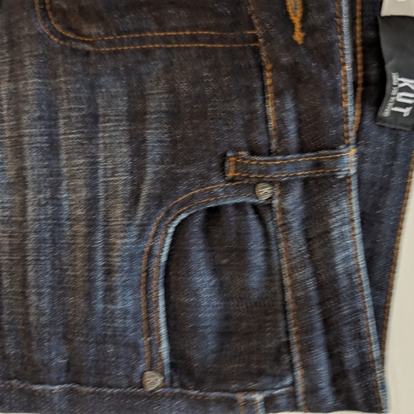 KUT from the Kloth Y2k Capri Jeans Midrise - Picture 5 of 8